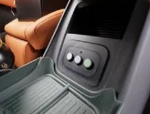 The Xiaomi fragrance machine is placed at the bottom of the armrest box